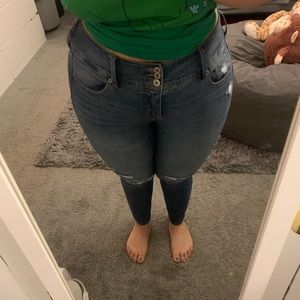 Premium Torrid Jegging. Three Button. Size 18R